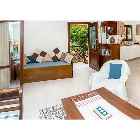 公寓 Sunny And Quiet In Chania, Sleeps 4 *